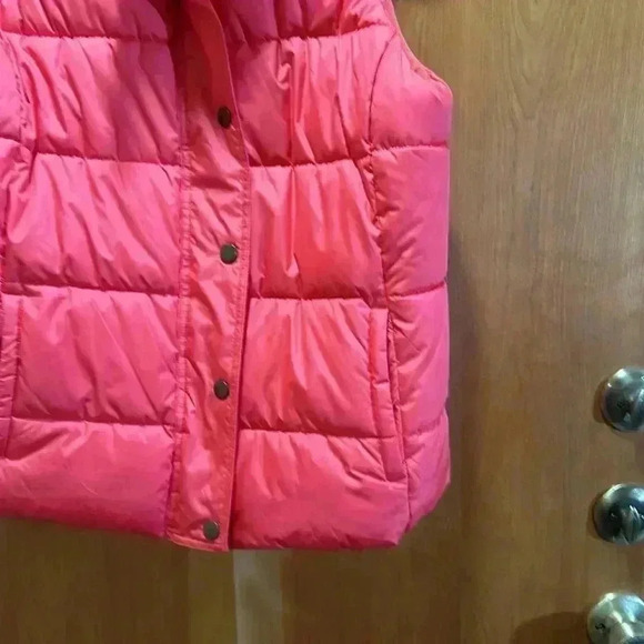 Old Navy puffer vest size large - Picture 4 of 7